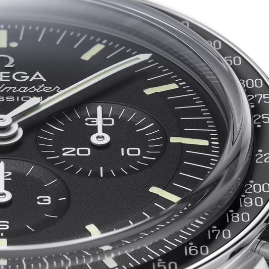 Speedmaster Moonwatch Professional Sapphire 42mm - Black on Bracelet