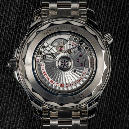 Seamaster Diver 300M 42mm - White on Bracelet