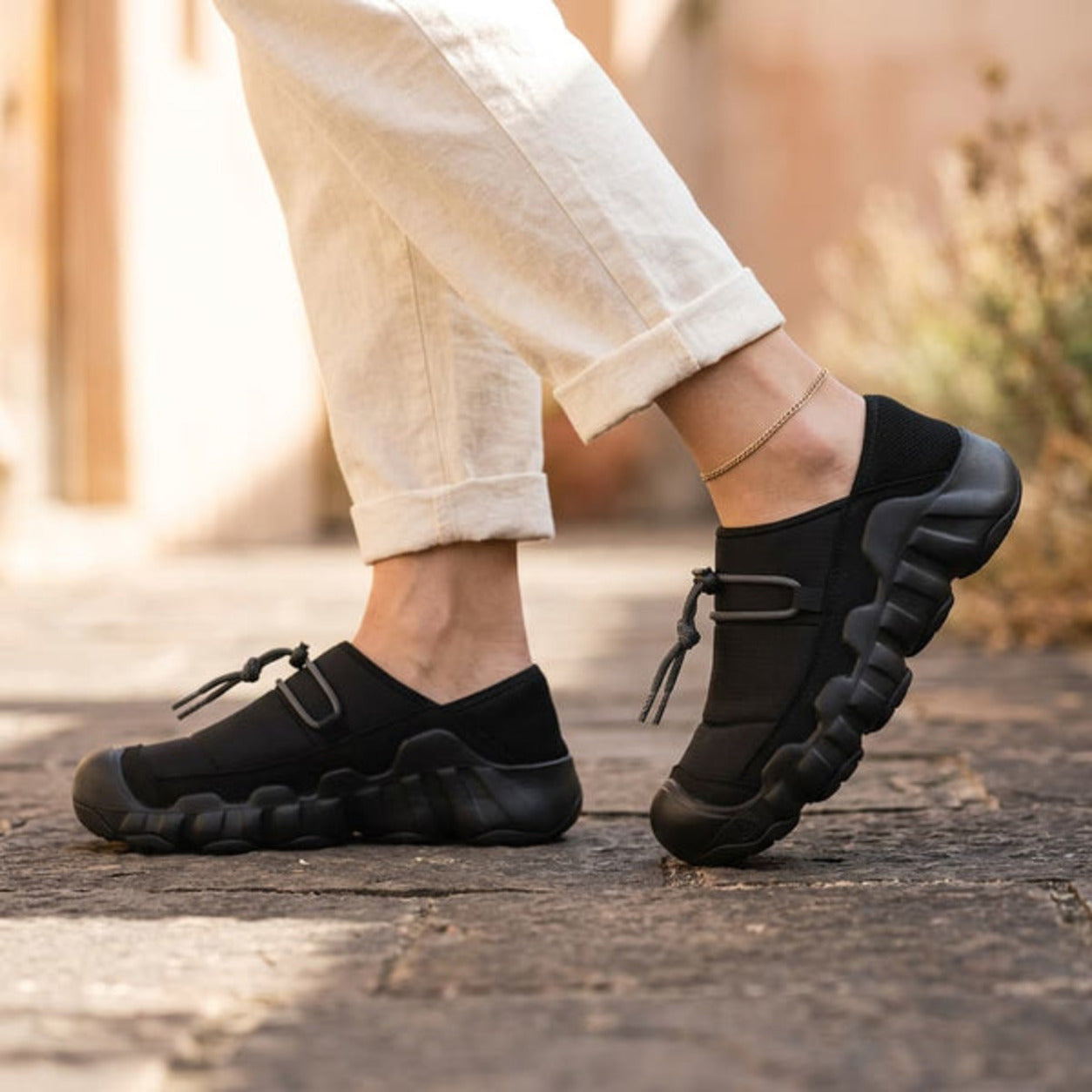 Amos™ Cushioned Slip-On Canvas Sneakers | Spaydes