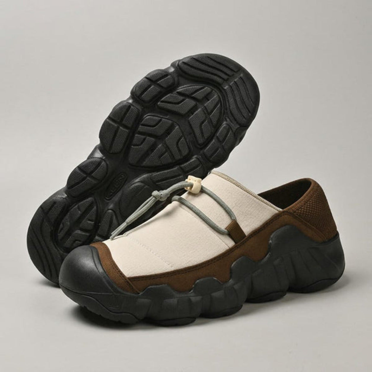 Amos™ Cushioned Slip-On Canvas Sneakers | Spaydes