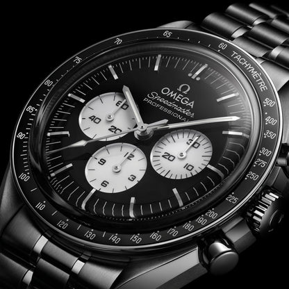 Speedmaster Moonwatch Professional "Reverse Panda" 42mm - Black on Bracelet